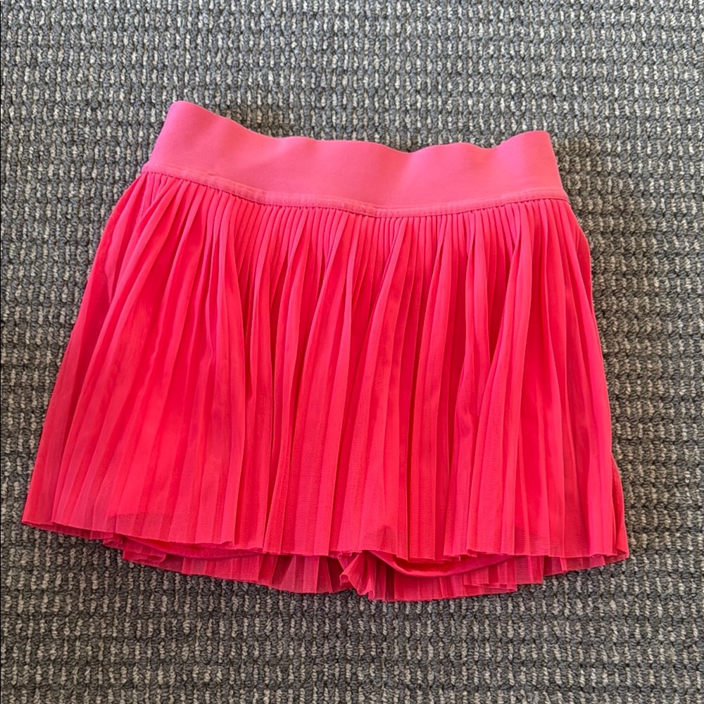 Lululemon size 2 skirt